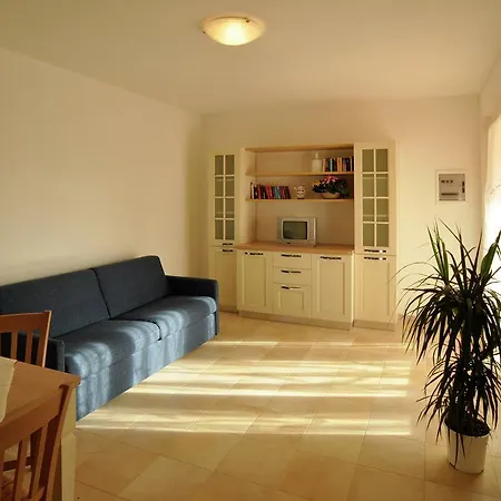 Holiday home Mansarda *